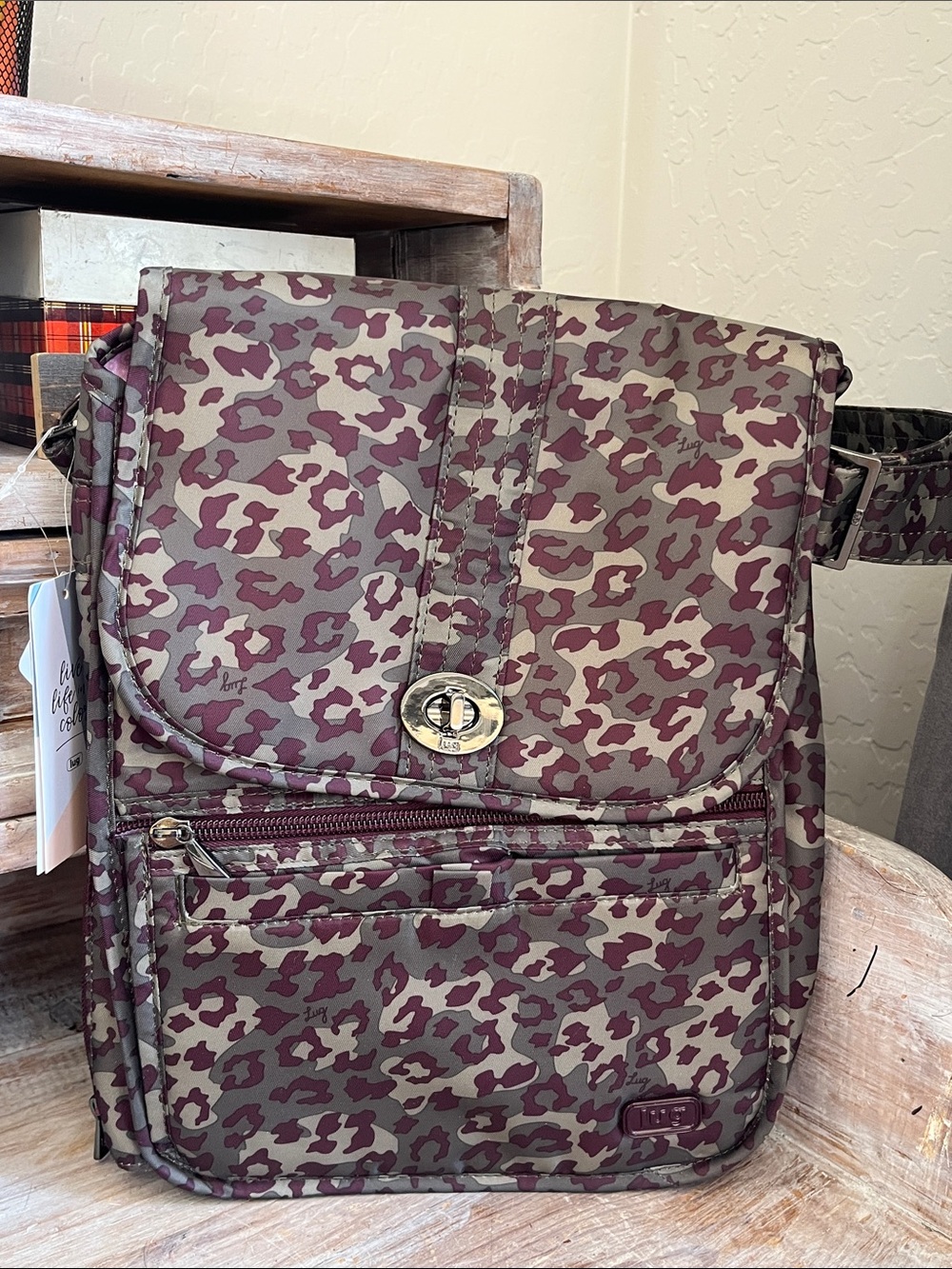 🤍 NWT Lug Moped Crossbody Bag Leopard Berry RFID Card Storage